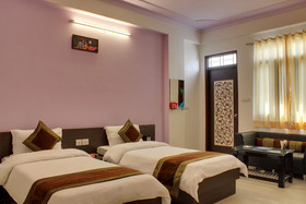 Hotel S 57