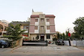 Hotel S 57