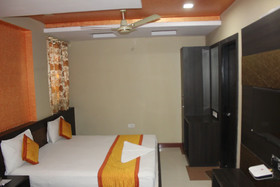 Hotel Sanjay Palace by OYO Rooms