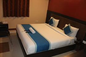 Hotel Sanjay Palace by OYO Rooms