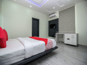 Hotel Shree Kanji Palace by OYO Rooms