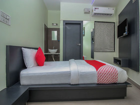 Hotel Shree Kanji Palace by OYO Rooms