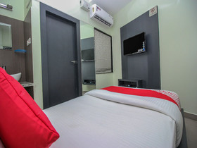 Hotel Shree Kanji Palace by OYO Rooms