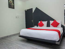 Hotel Shree Kanji Palace by OYO Rooms