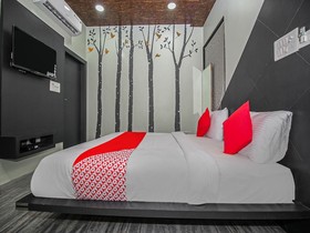 Hotel Shree Kanji Palace by OYO Rooms
