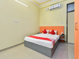 Hotel Suraj Villa By OYO Rooms