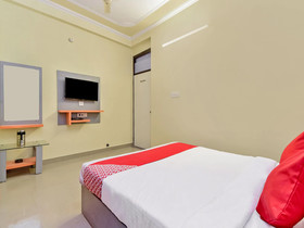 Hotel Suraj Villa By OYO Rooms