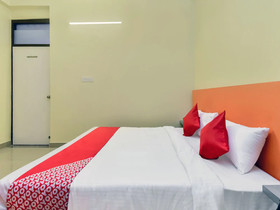 Hotel Suraj Villa By OYO Rooms