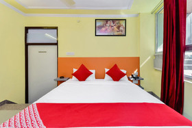 Hotel Suraj Villa By OYO Rooms