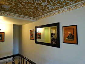 Hotel Umaid Residency