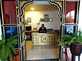 Hotel Umaid Residency