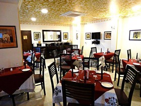 Hotel Umaid Residency