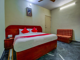 Hotel Utsav by OYO Rooms