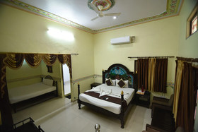 Hotel Vaishnavi