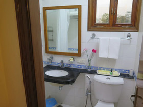 Kesar D'Villa