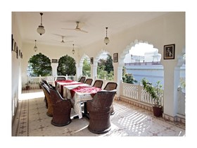 Heritage Khandwa Haveli Hotel