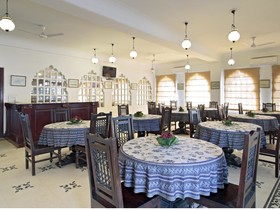 Heritage Khandwa Haveli Hotel