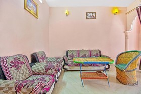 Kukas Guest House by OYO Rooms