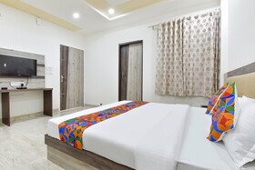 Lakhdatar by Fabhotel