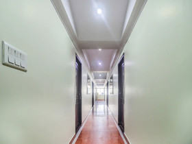 Townhouse OAK The Tulip Regency