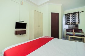 Townhouse OAK The Tulip Regency