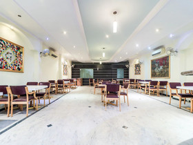 Townhouse OAK The Tulip Regency