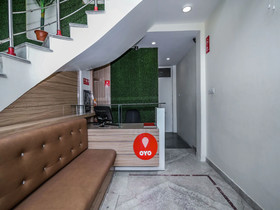 OYO 14892 Hotel Tourista