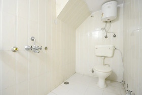 OYO 19035 Hotel Satkar