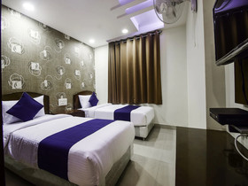 OYO 24041 Silverkey Corp Residency