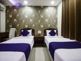 OYO 24041 Silverkey Corp Residency