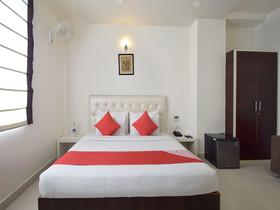 OYO 7110 Hotel Prince