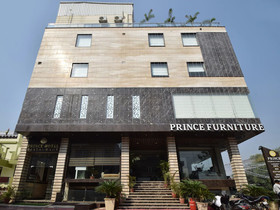 OYO 7110 Hotel Prince