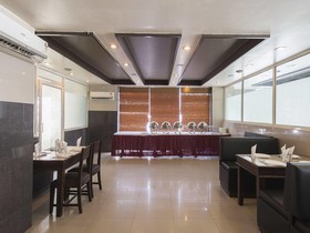 OYO Premium C Scheme Ahinsa Circle