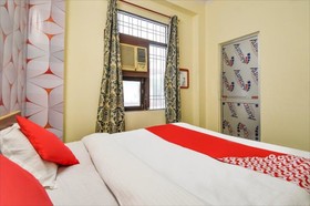 Pragati Guest House by OYO Rooms