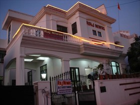 Raj Niwas
