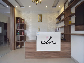 Royal Castillo By OYO Rooms