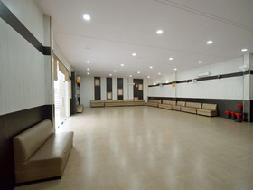 Royal Castillo By OYO Rooms