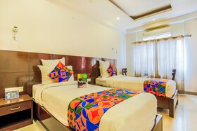 Royal Heritage by FabHotel