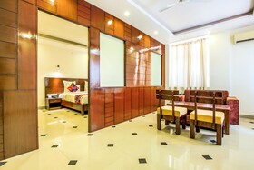 Royal Heritage by FabHotel