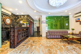 Royal Heritage by FabHotel