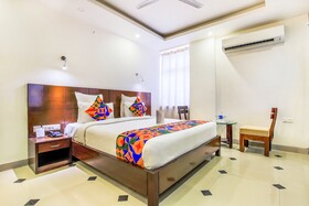 Royal Heritage by FabHotel