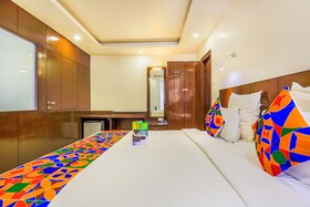 Royal Heritage by FabHotel