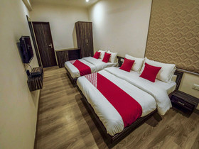 Hotel Sarvmangla Garden by OYO Rooms