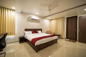 Sheerha Royal Residency