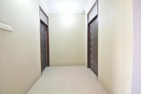 SPOT ON 40872 Sardar S.H Palace