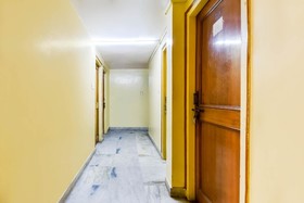 Spot On 72986 Hotel Aman K Palace