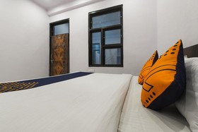 SPOT ON 74614 Hotel Radhika Palace