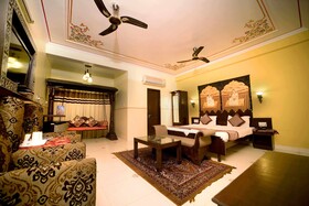 Sunder Palace Guest House