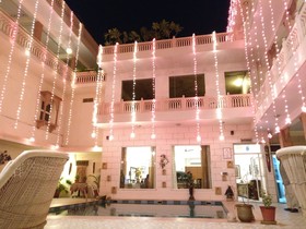 Suryaa Villa
