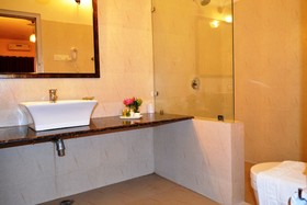 Suryaa Villa